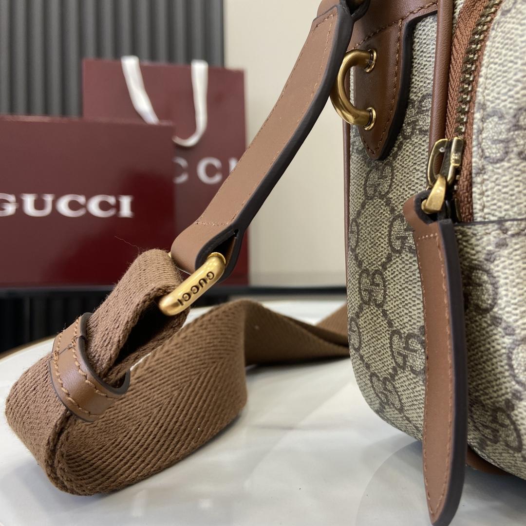 Gucci GG Emblem Medium Crossbody Bag - DesignerGu