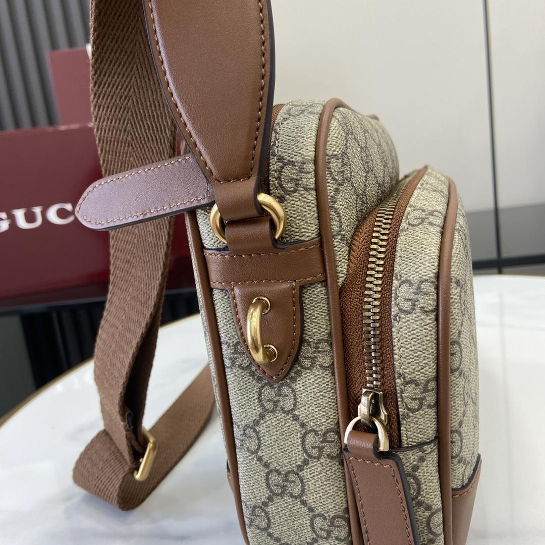 Gucci GG Emblem Medium Crossbody Bag - DesignerGu