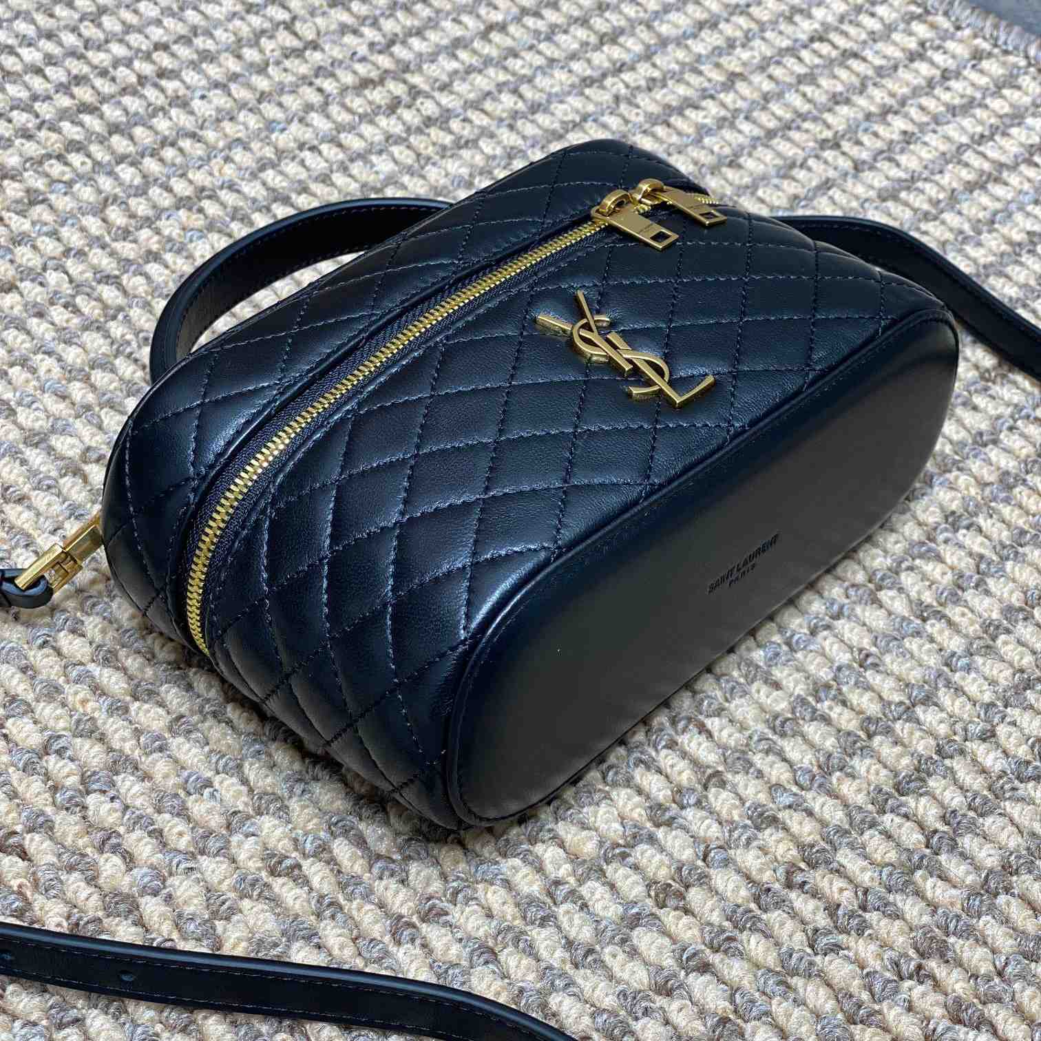 Saint Laurent Gaby Vanity Bag In Lambskin - DesignerGu