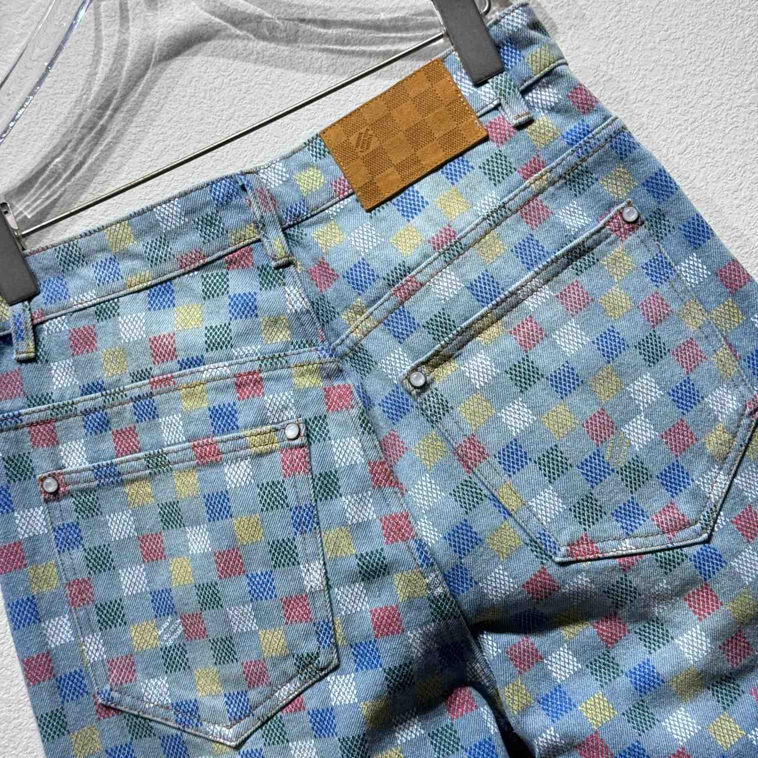 Louis Vuitton Damier Denim Wide-Leg Pants  1AHBMK - DesignerGu