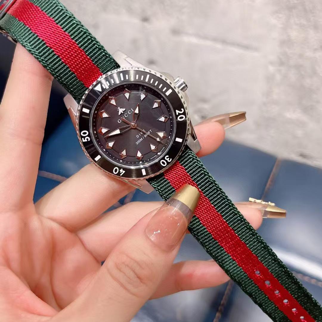 Gucci Watch - DesignerGu