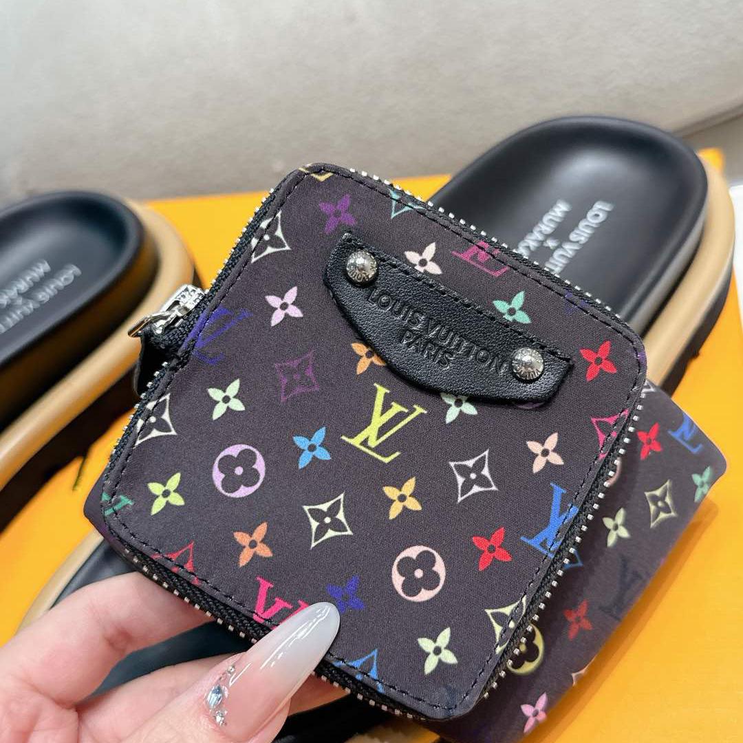 Louis Vuitton LV x TM Pool Pillow Flat Comfort Mule    - DesignerGu