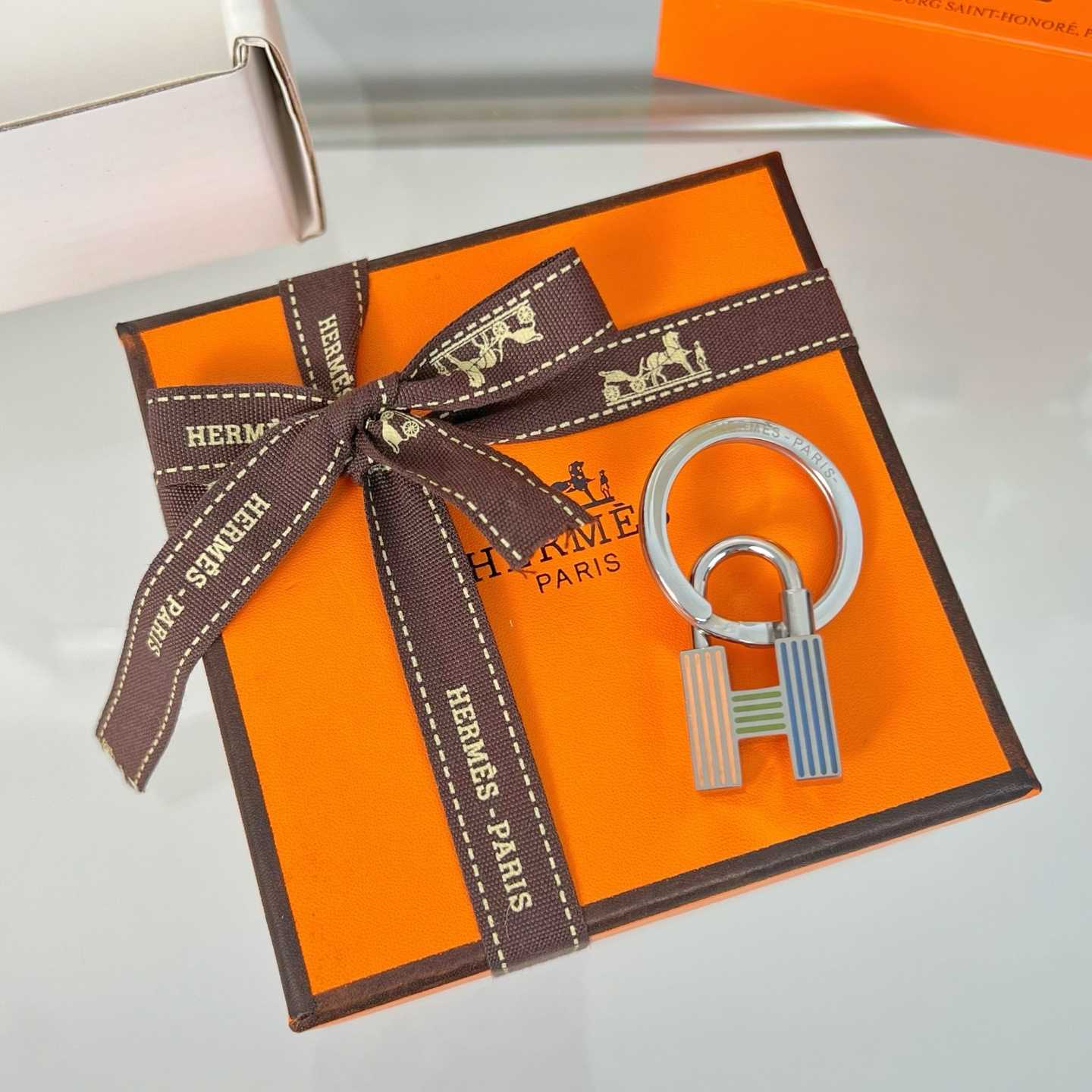 Hermes Cadenas Quizz Rainbow Key Ring - DesignerGu