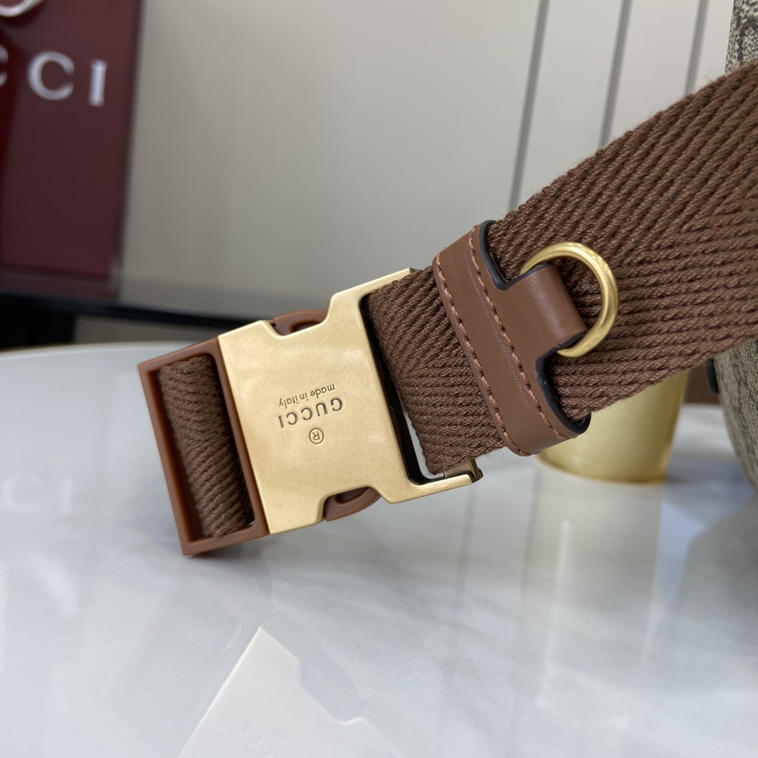 Gucci GG Emblem Medium Belt Bag - DesignerGu