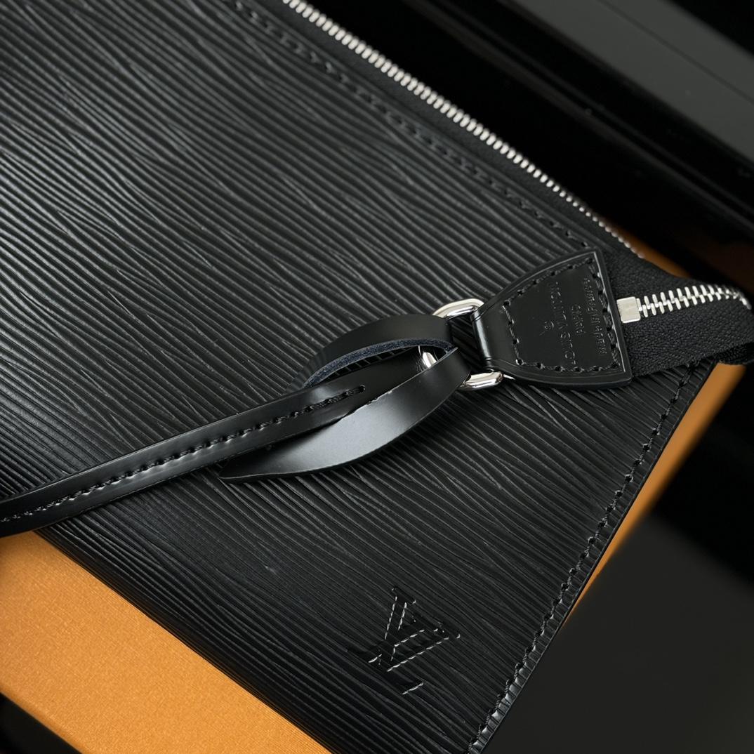 Louis Vuitton Pochette Accessoires  M82720 - DesignerGu