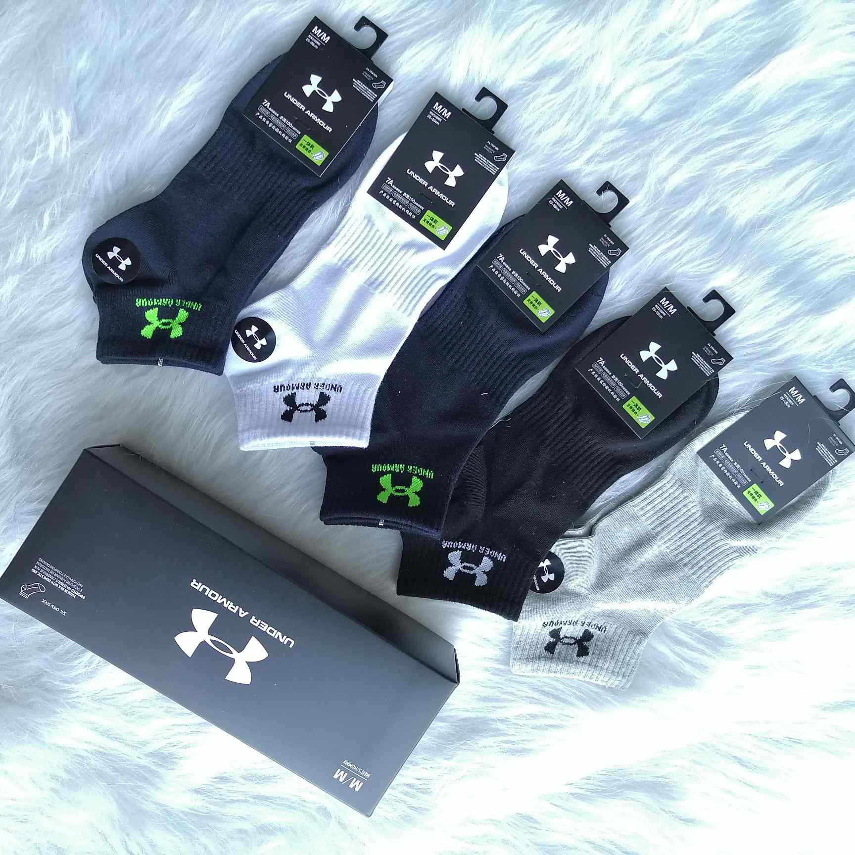 Under Armour Socks/Box - DesignerGu