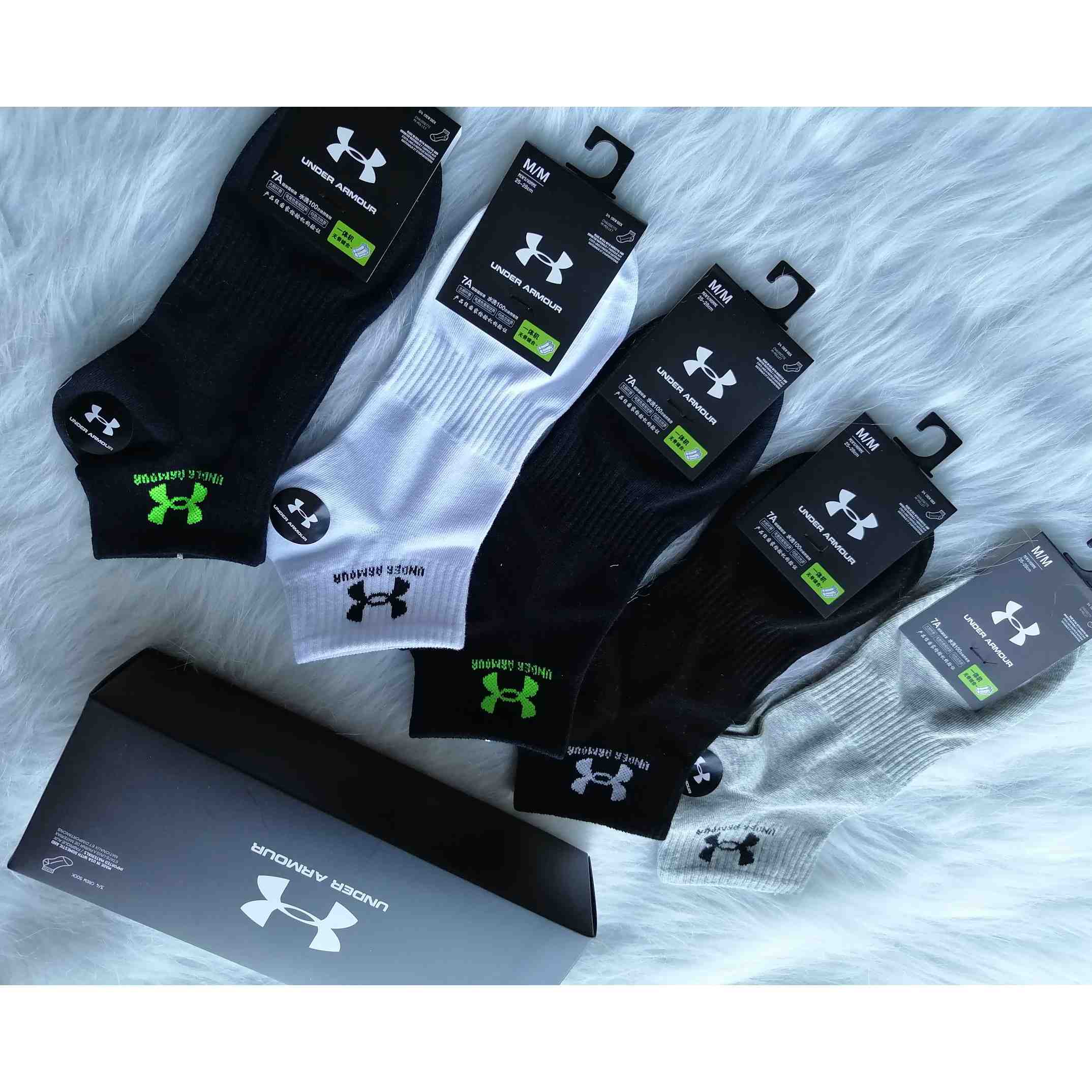 Under Armour Socks/Box - DesignerGu