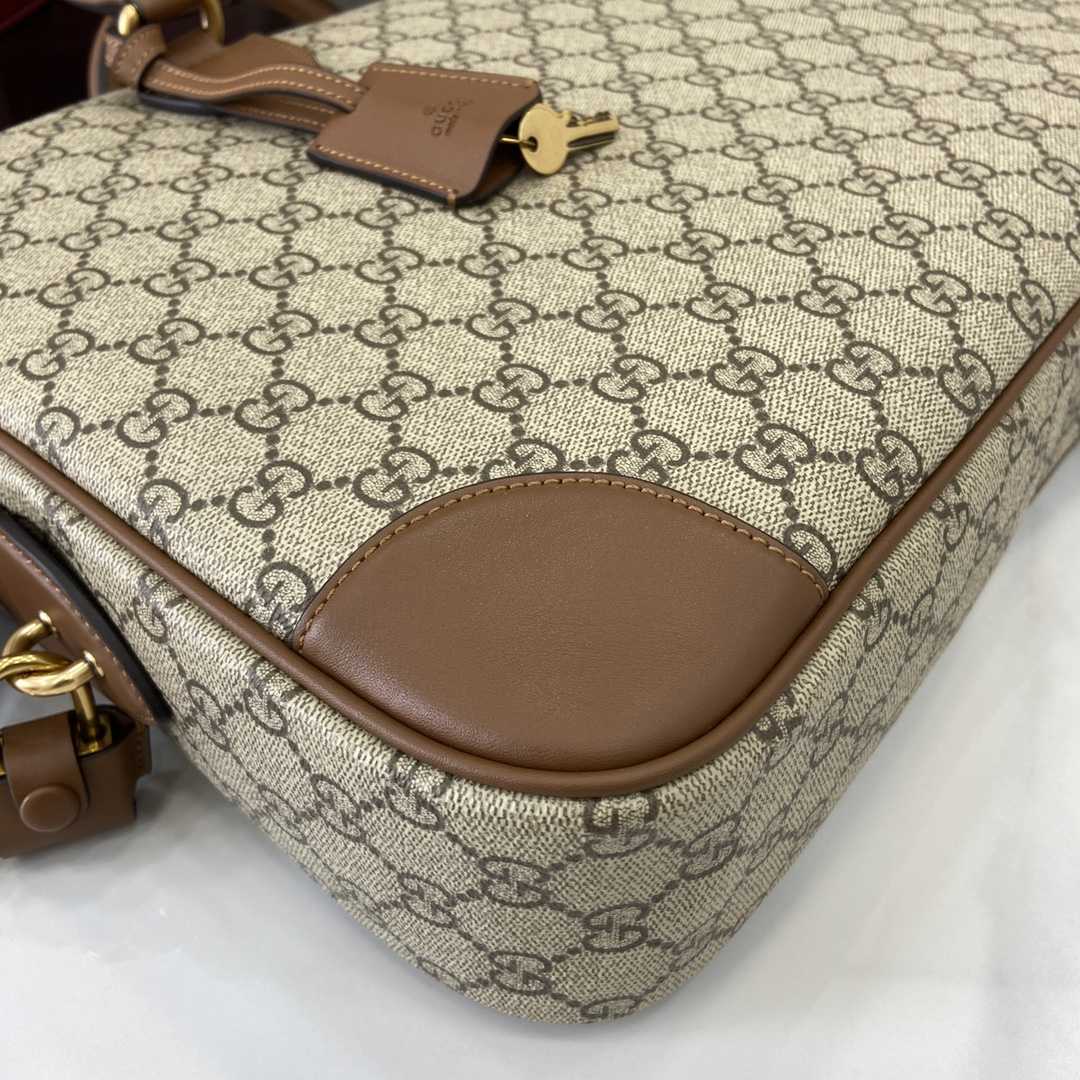 Gucci GG Emblem Medium Briefcase - DesignerGu