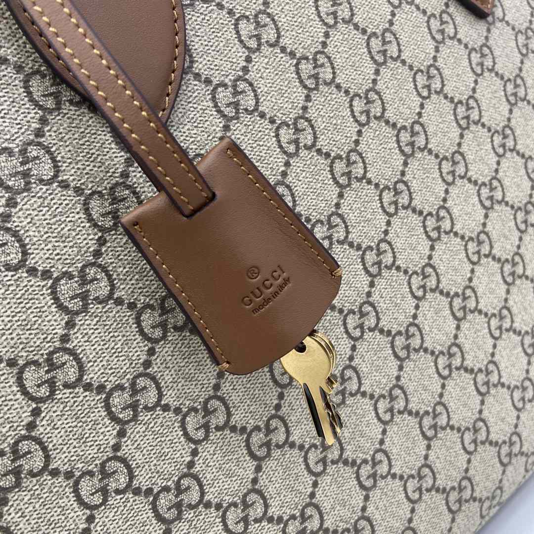 Gucci GG Emblem Medium Briefcase - DesignerGu