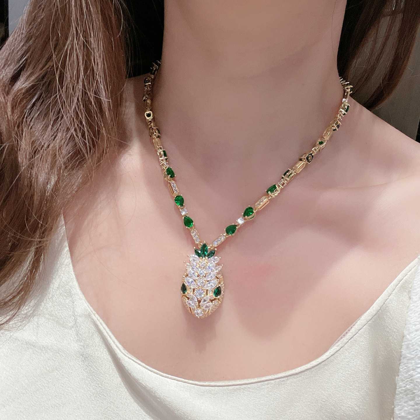 Bvlgari Necklace - DesignerGu