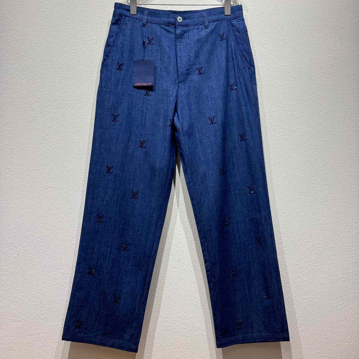 Louis Vuitton LV Blason Embellished Denim Pants  1AGIUN - DesignerGu