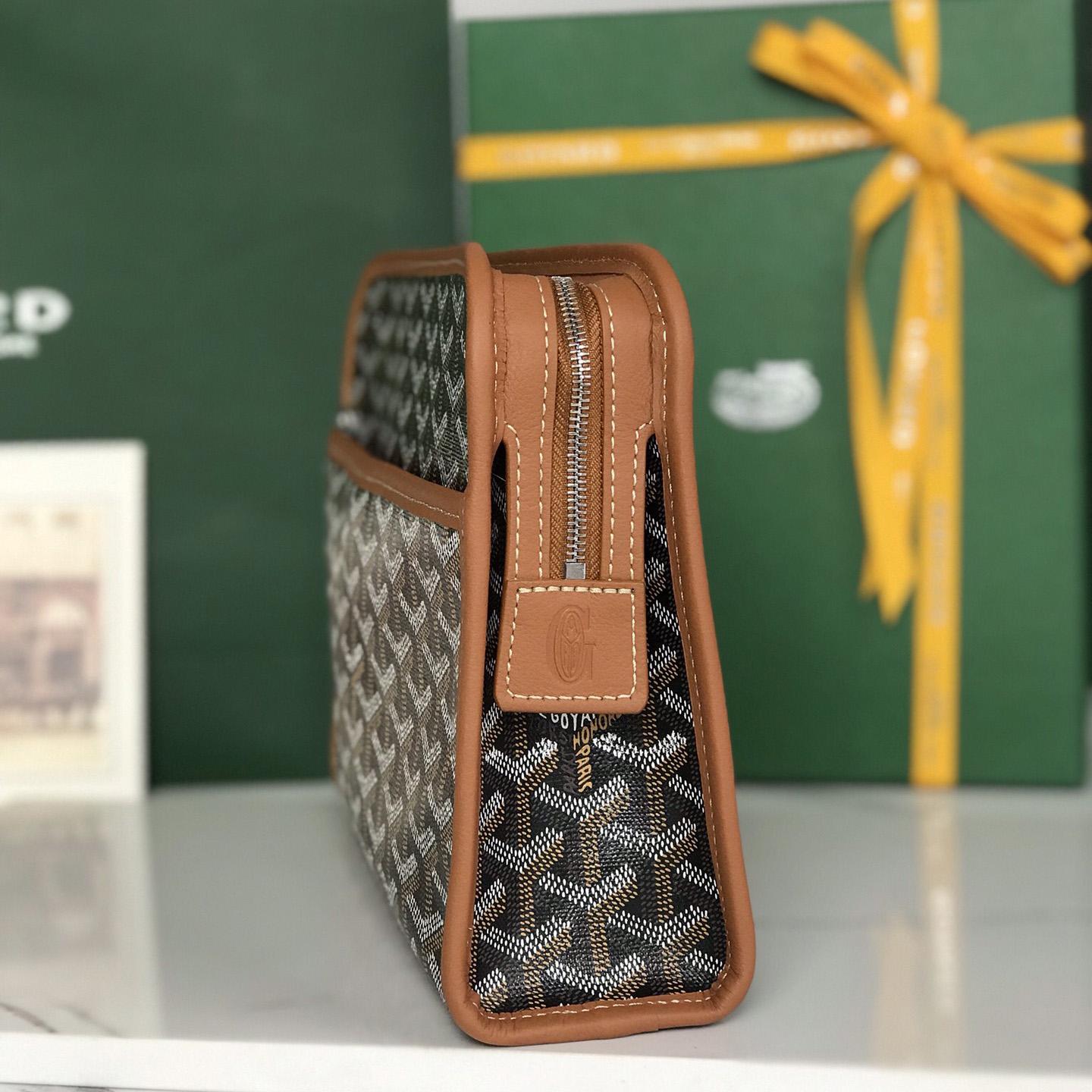 Goyard Jouvence PM Toiletry Bag - DesignerGu