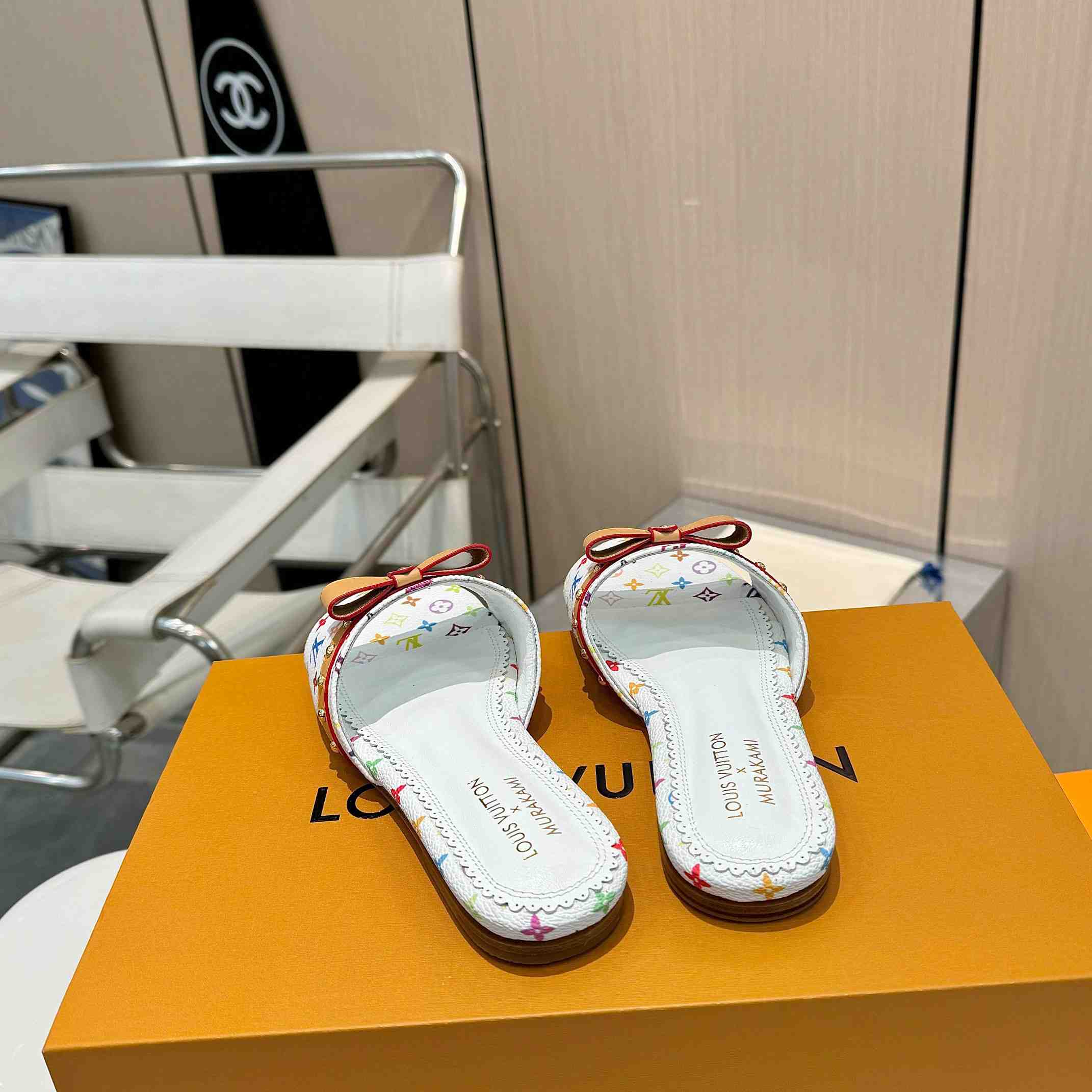 Louis Vuitton LV x TM 6AM Flat Mule   1AGZUV - DesignerGu