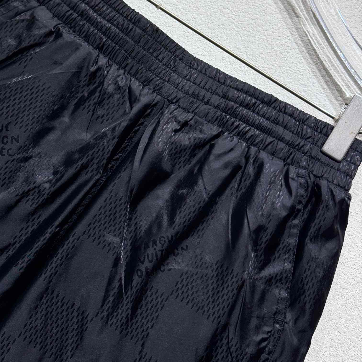 Louis Vuitton Damier Nylon Swim Shorts  1AGJPA - DesignerGu