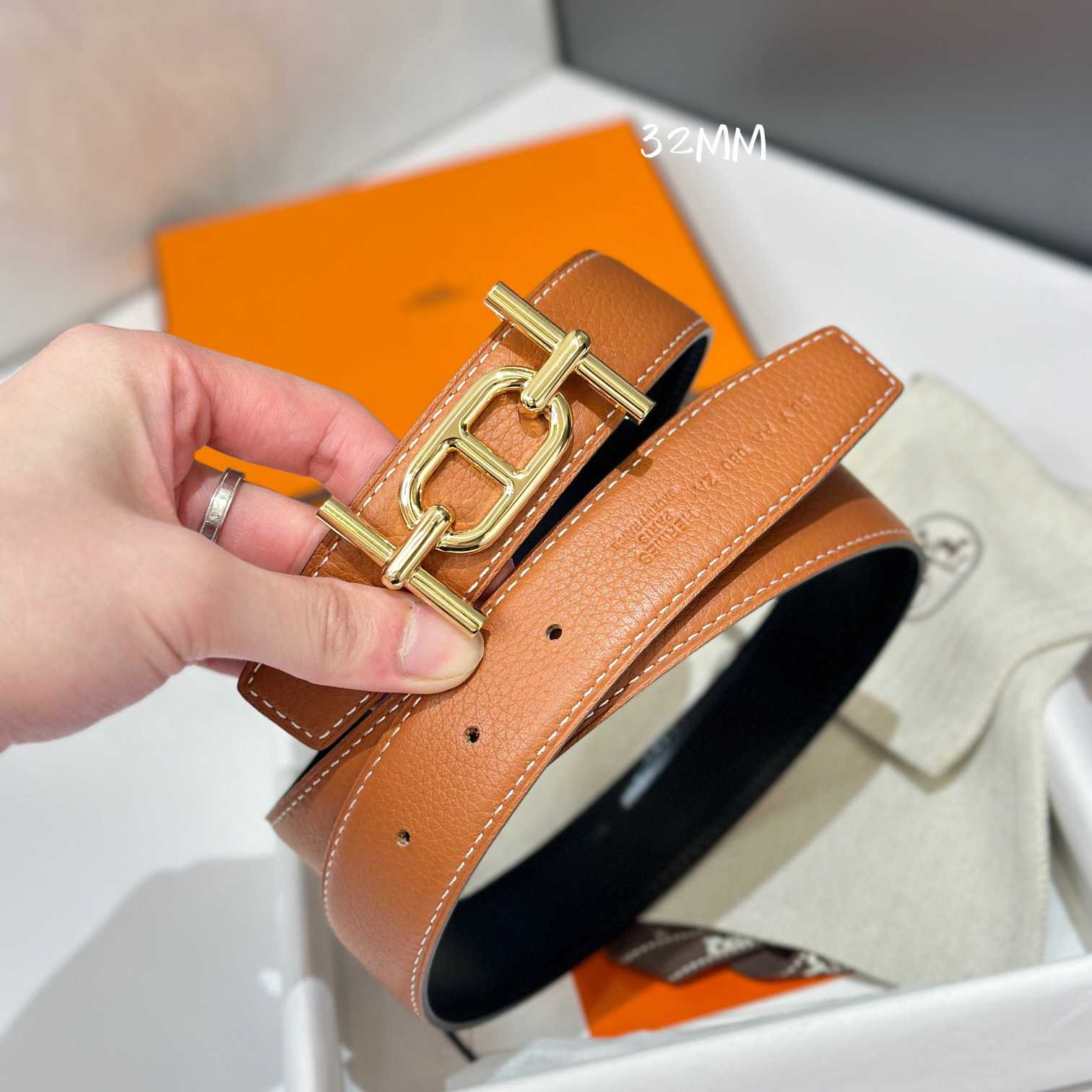 Hermes Ancre Buckle & Reversible Leather Strap 32mm - DesignerGu