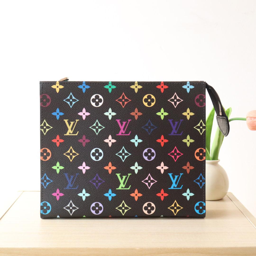 Louis Vuitton LV x TM Toiletry Pouch   M13746 - DesignerGu