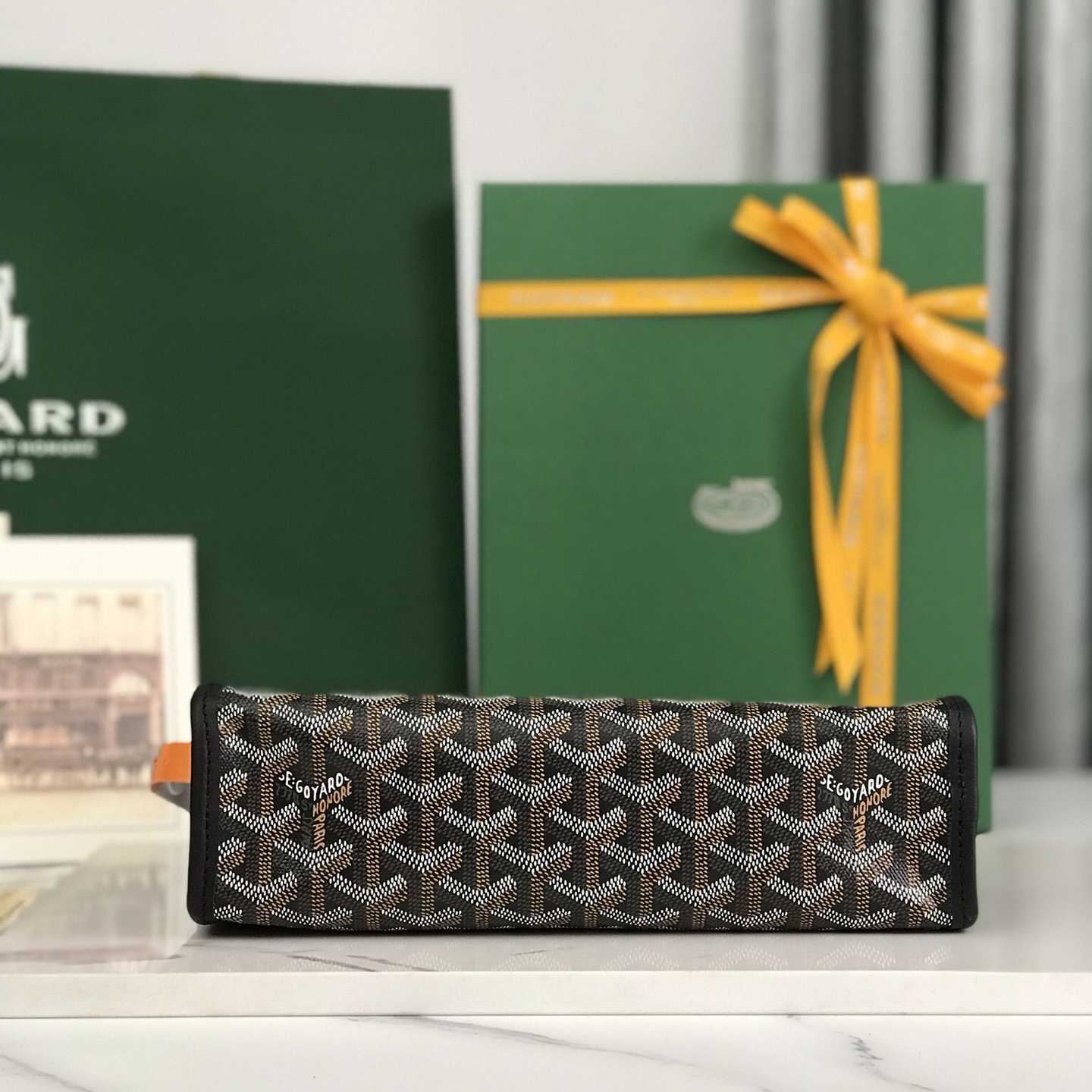 Goyard Jouvence PM Toiletry Bag - DesignerGu