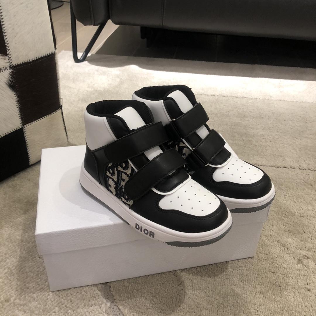 Dior Kids Sneakers - DesignerGu