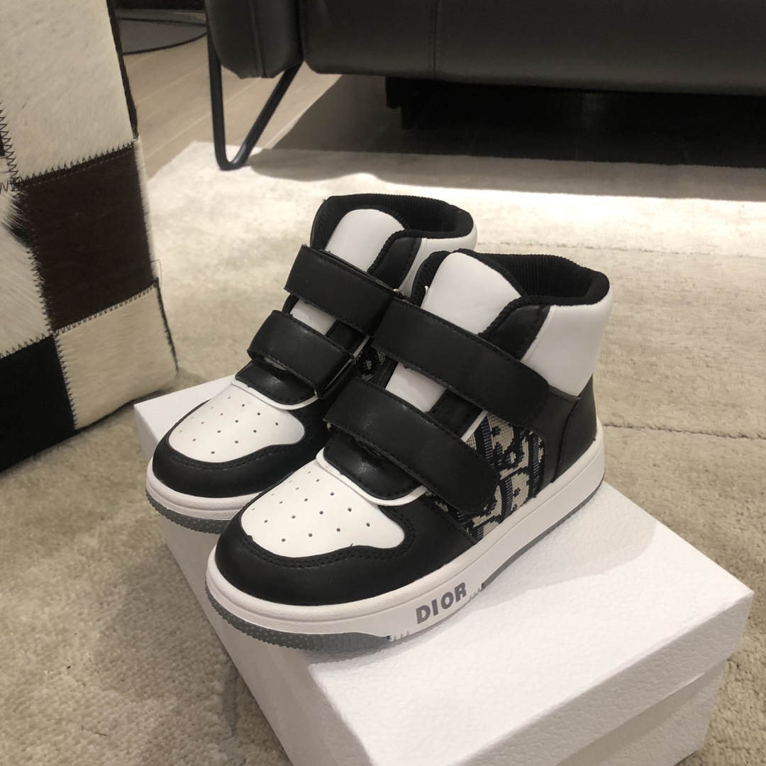 Dior Kids Sneakers - DesignerGu