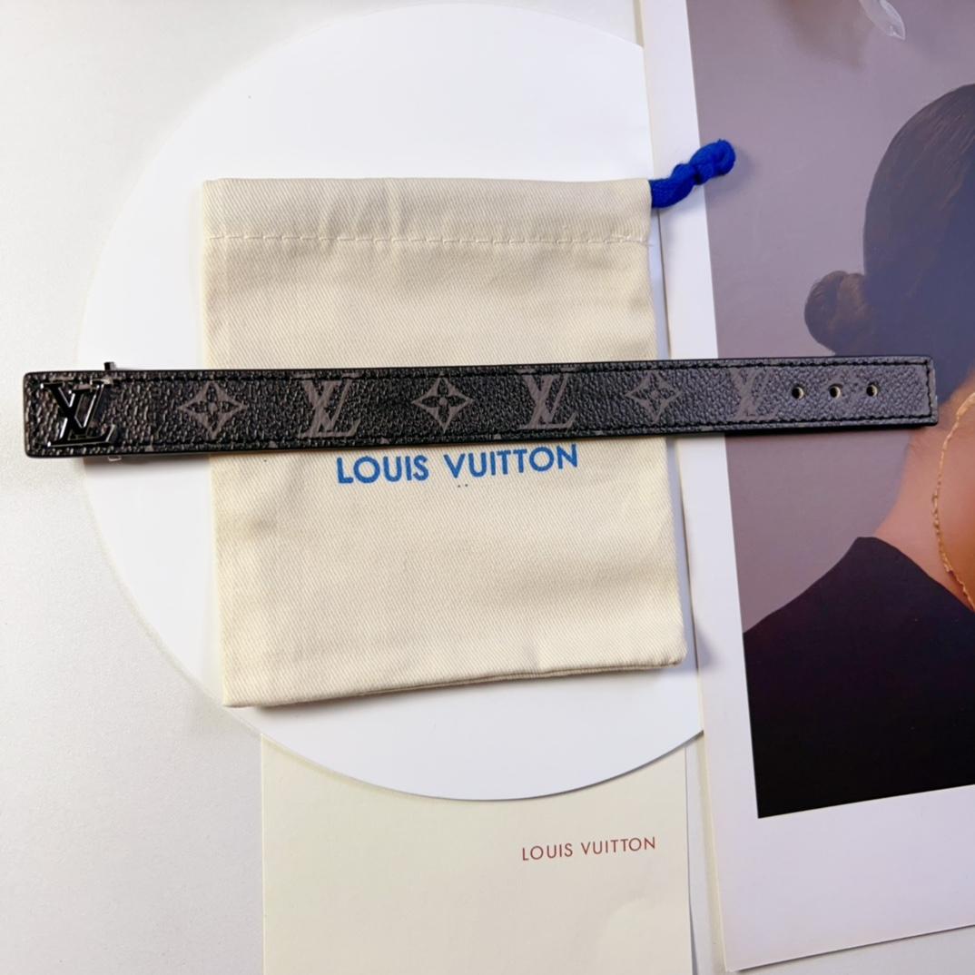 Louis Vuitton LV Slim Bracelet - DesignerGu