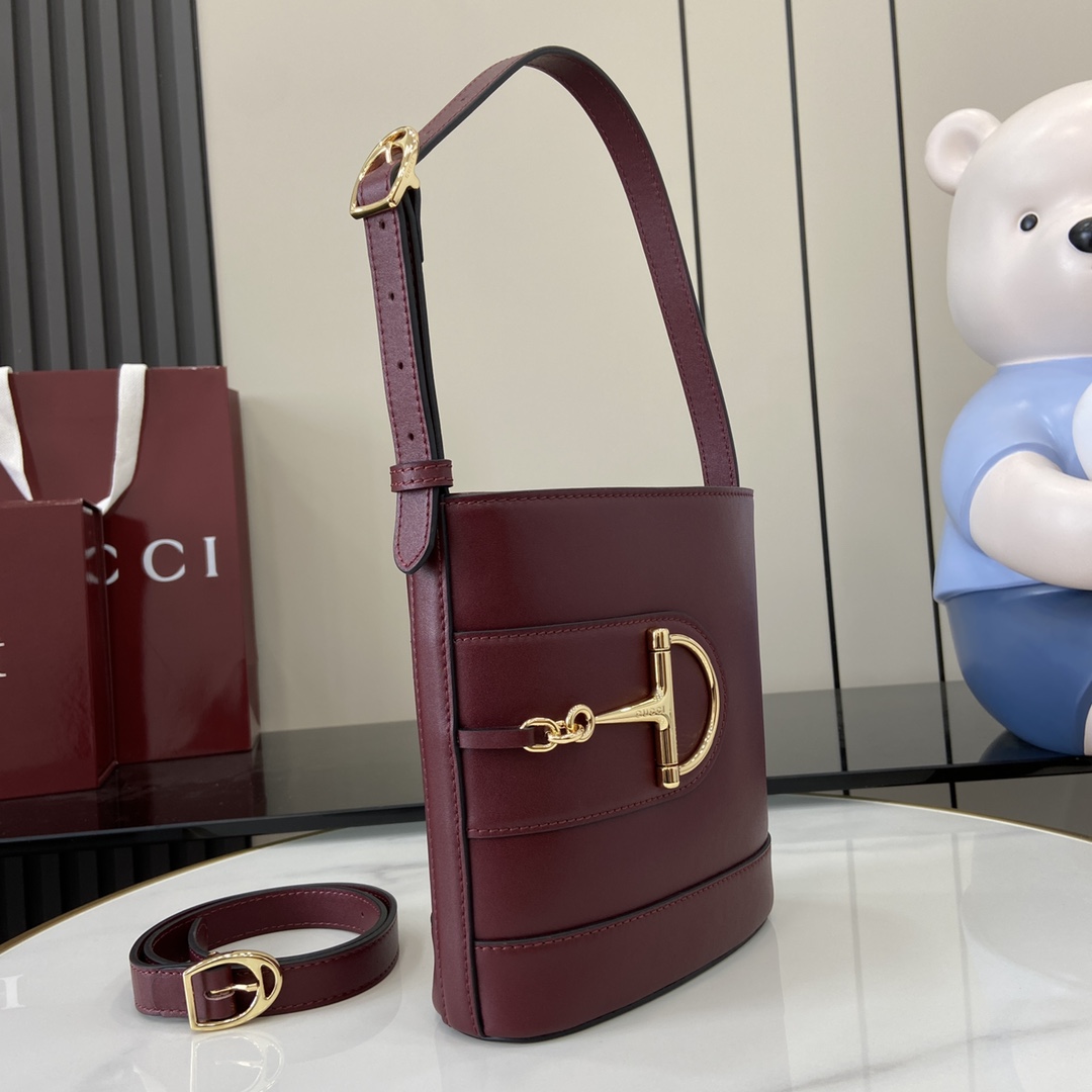 Gucci 73 Mini Bucket Bag - DesignerGu