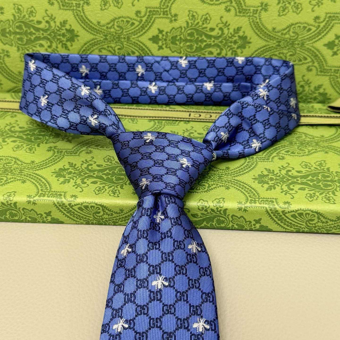 Gucci Silk Jacquard Tie - DesignerGu