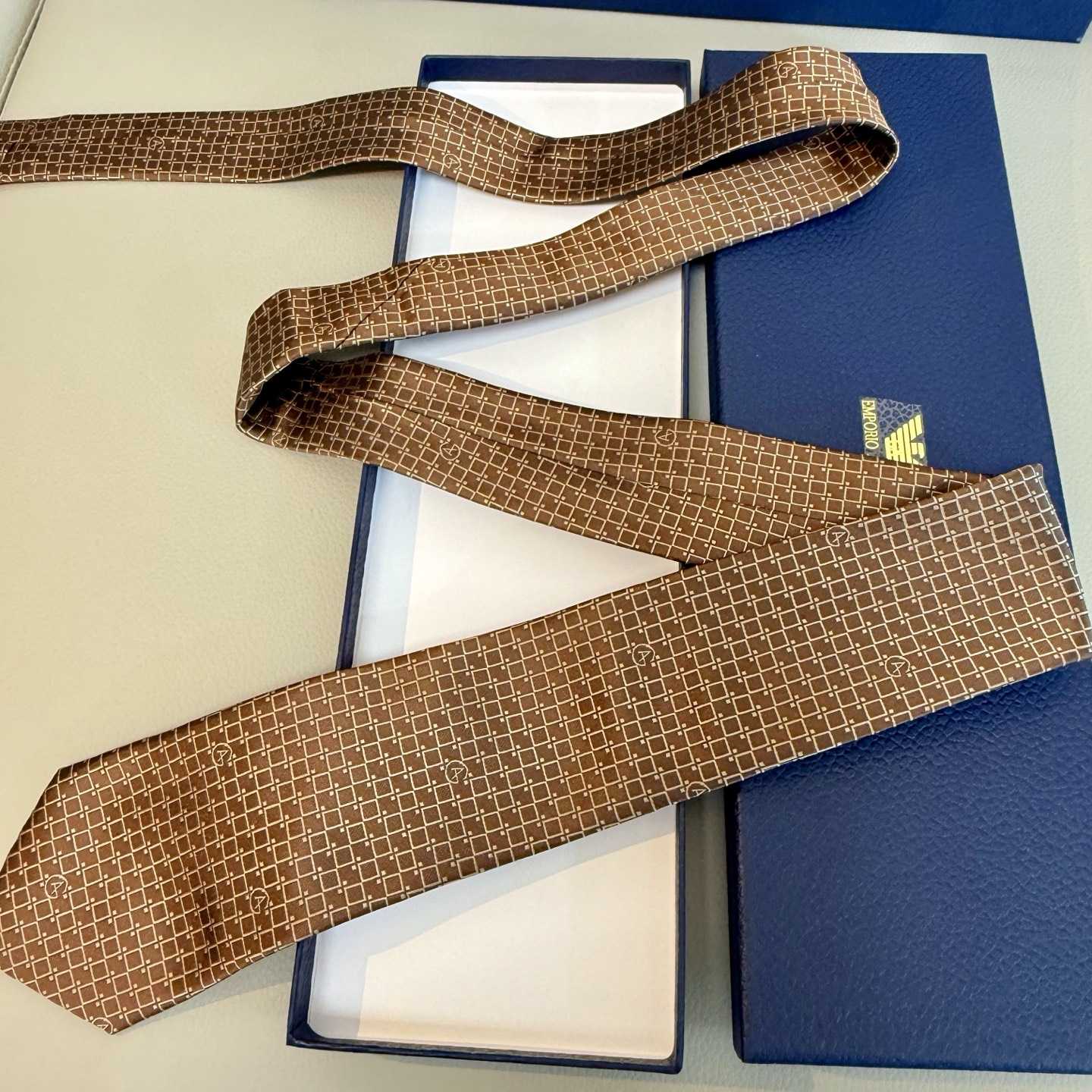 Hermes Maillons Vagues Tie - DesignerGu