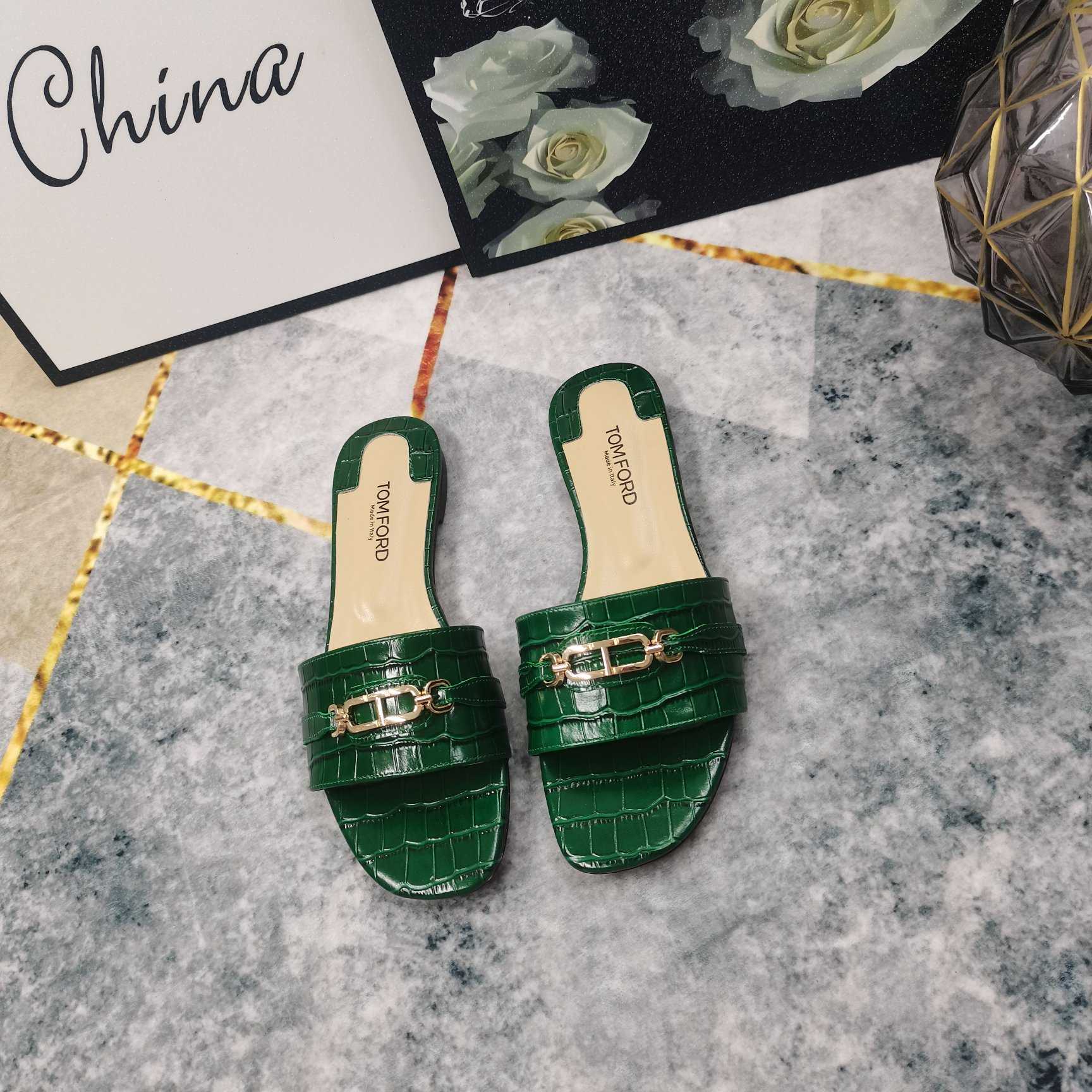 Tom Ford Whitney Slides - DesignerGu