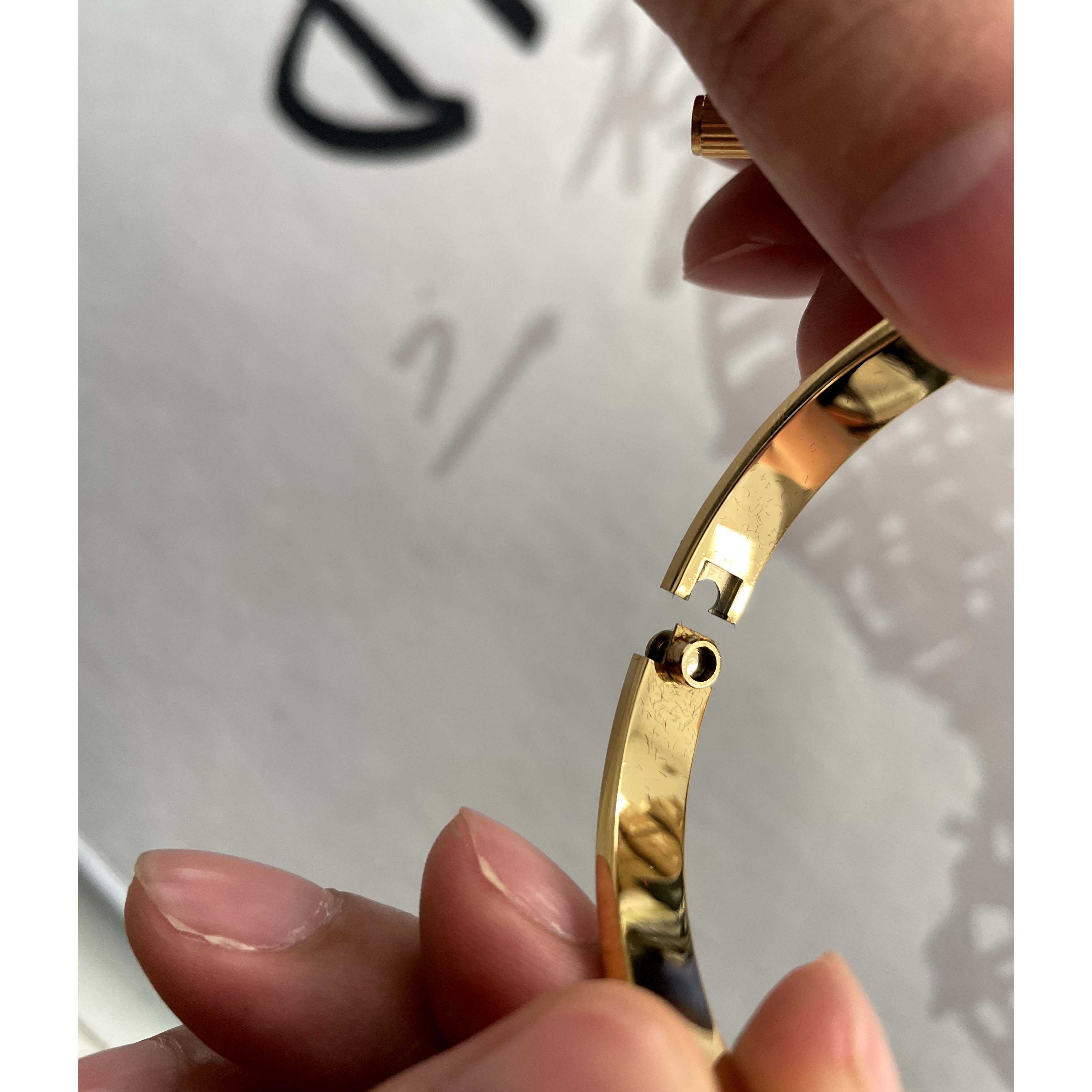 Cartier High Quality Gold Cartier Bracelet - DesignerGu