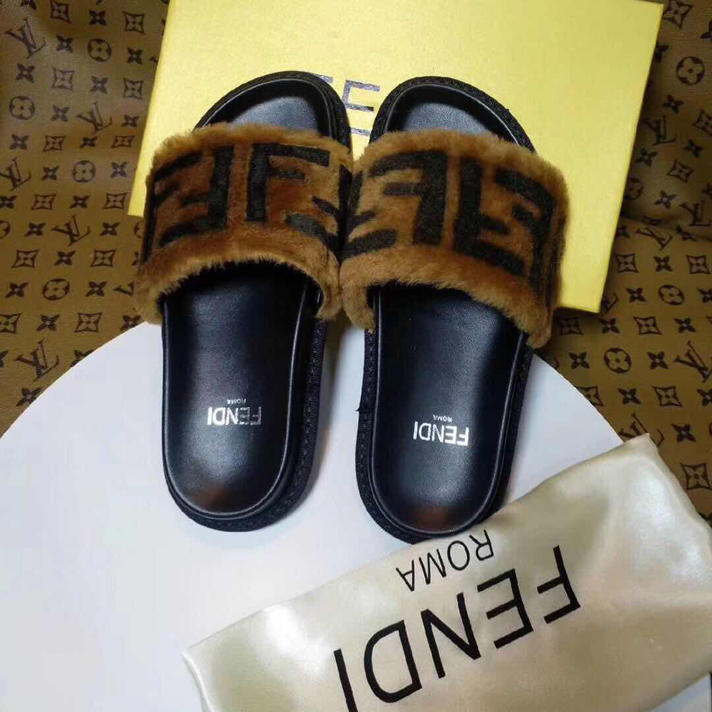 Fendi Brown Leather And Sheepskin Slides - DesignerGu