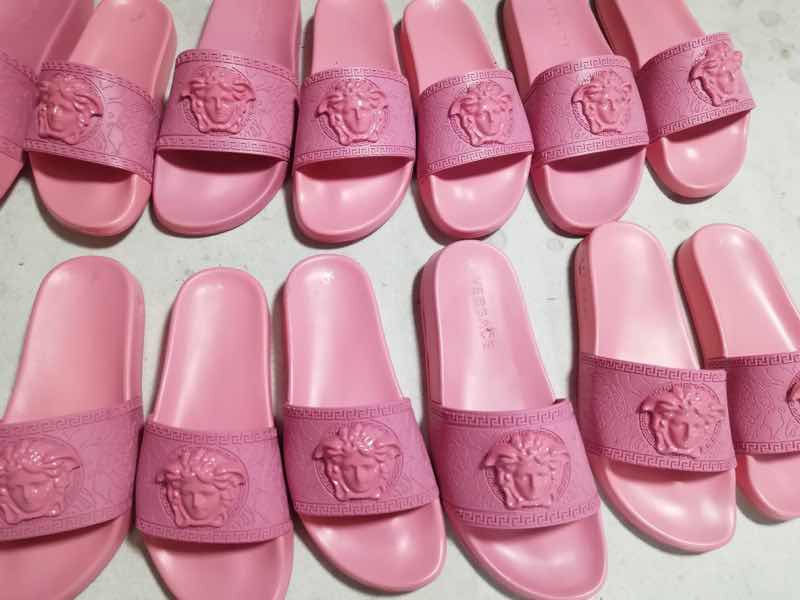 Versace Slides Pink - DesignerGu