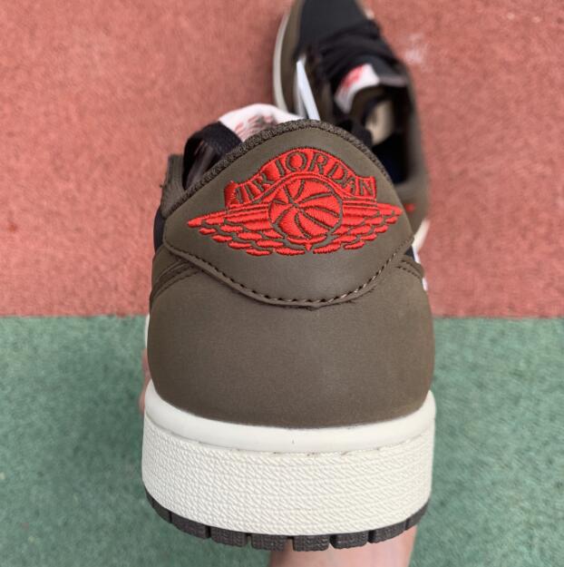 Jordan Travis Scott X Nike Air Jordan 1 Low - DesignerGu