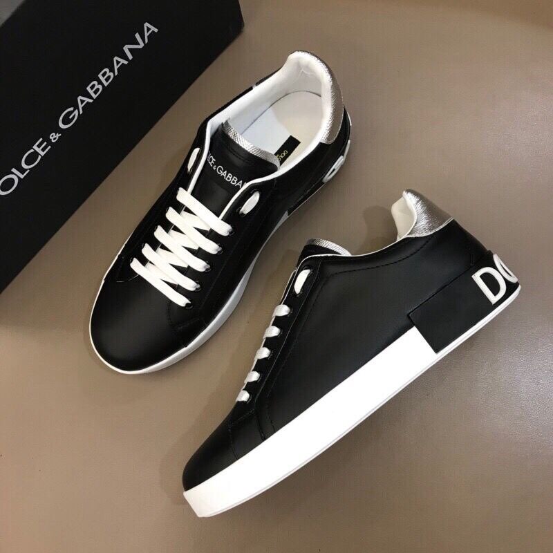 Dolce & Gabbana Sneaker in Black - DesignerGu