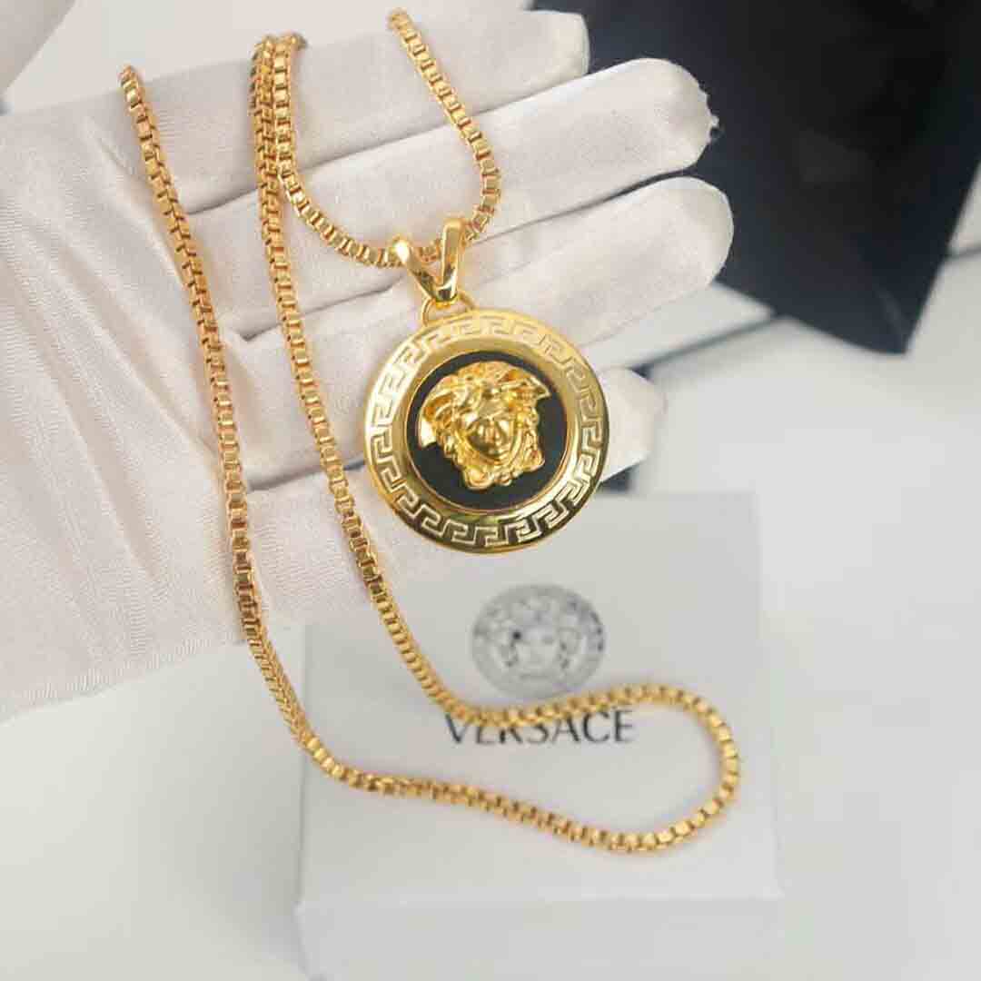 Versace Medusa Pendant Necklaces - DesignerGu