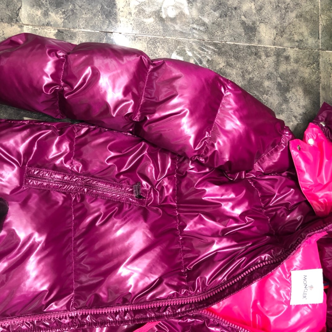 Moncler Down Jacket - DesignerGu