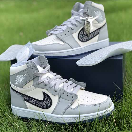 Jordan Air 1 Sneaker - DesignerGu