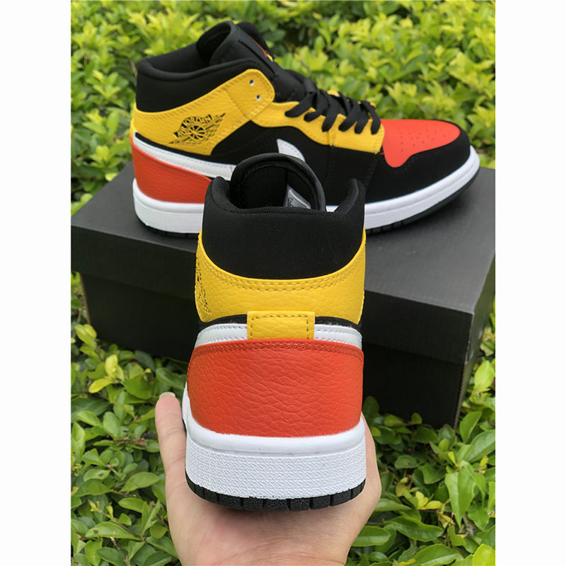 Jordan Air Jordan 1 Mid Raygun - DesignerGu