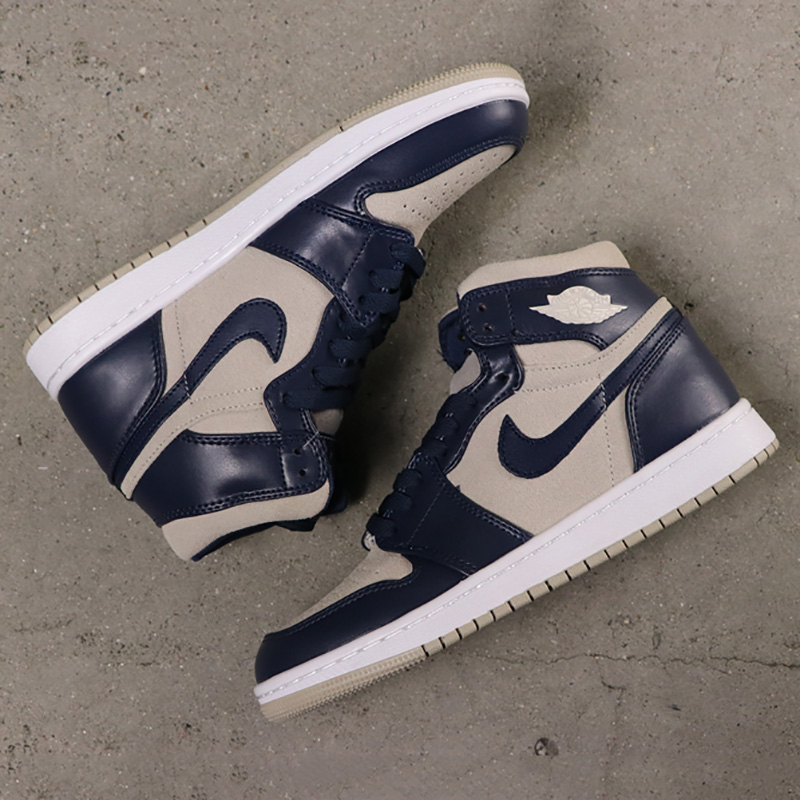 Jordan AJ1 Mid Top WMNS Navy Blue - DesignerGu