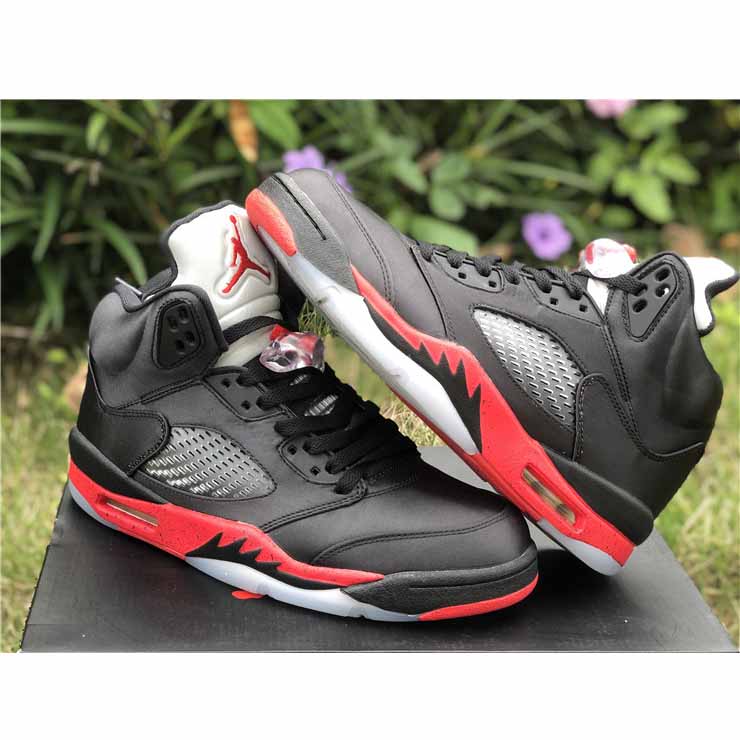 Air Jordan 5 Retro Satin Bred - DesignerGu