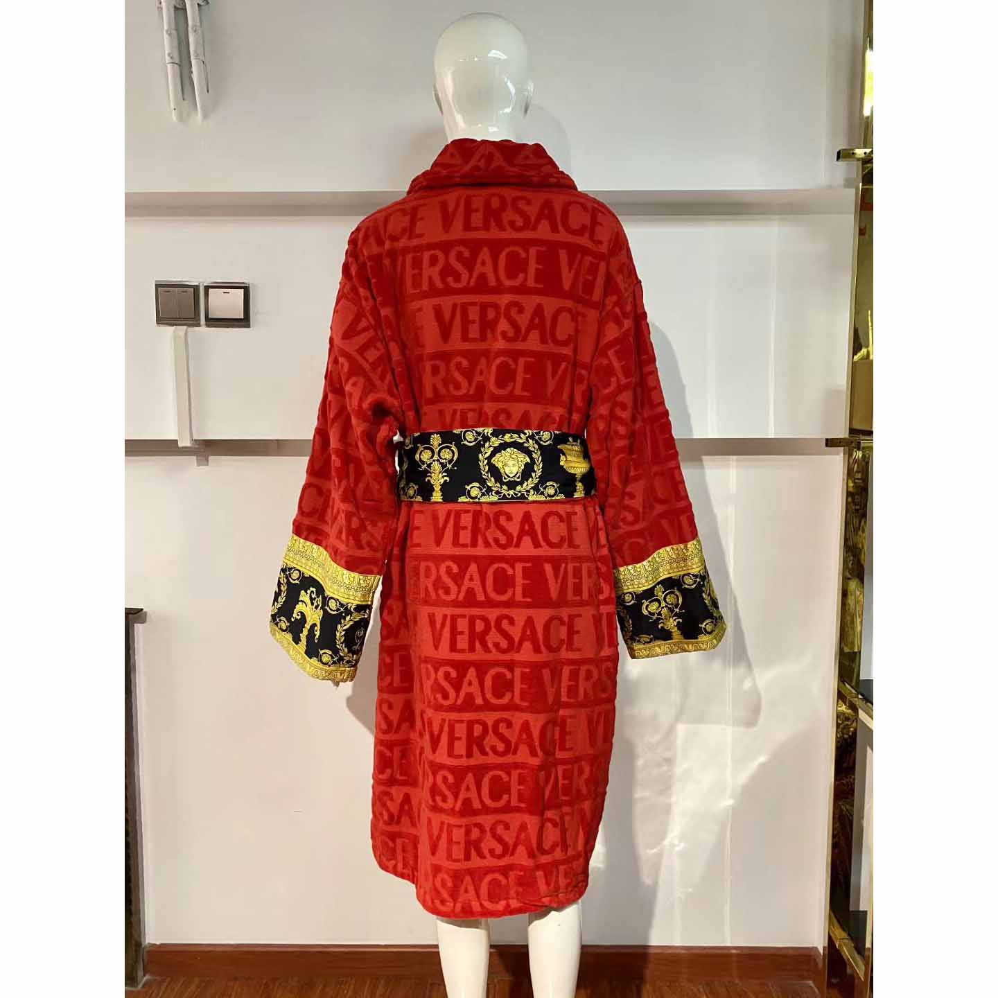 Versace Baroque Logo Jacquard Red Bathrobe - DesignerGu