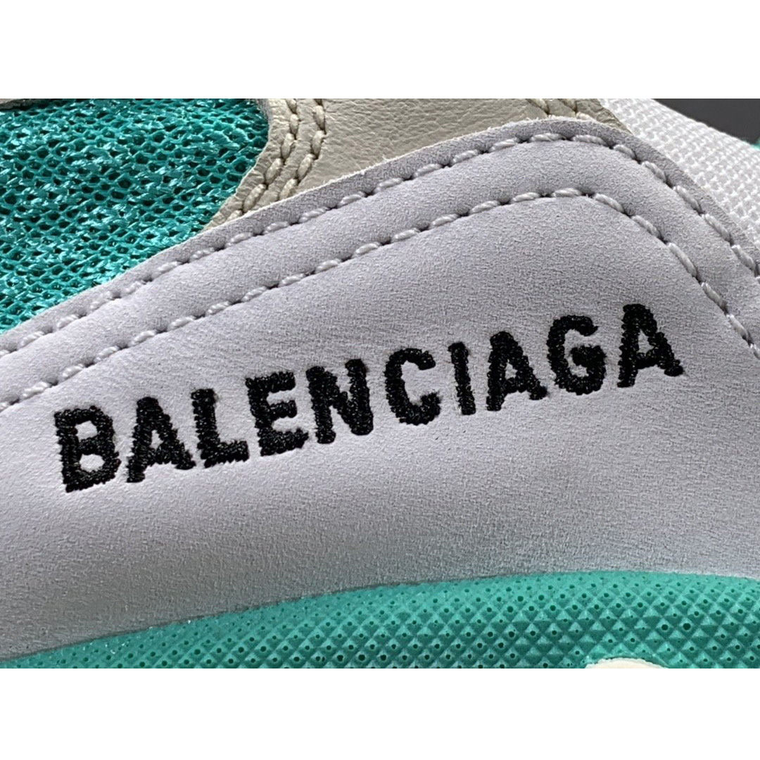 Balenciaga Triple S Sneaker  - DesignerGu