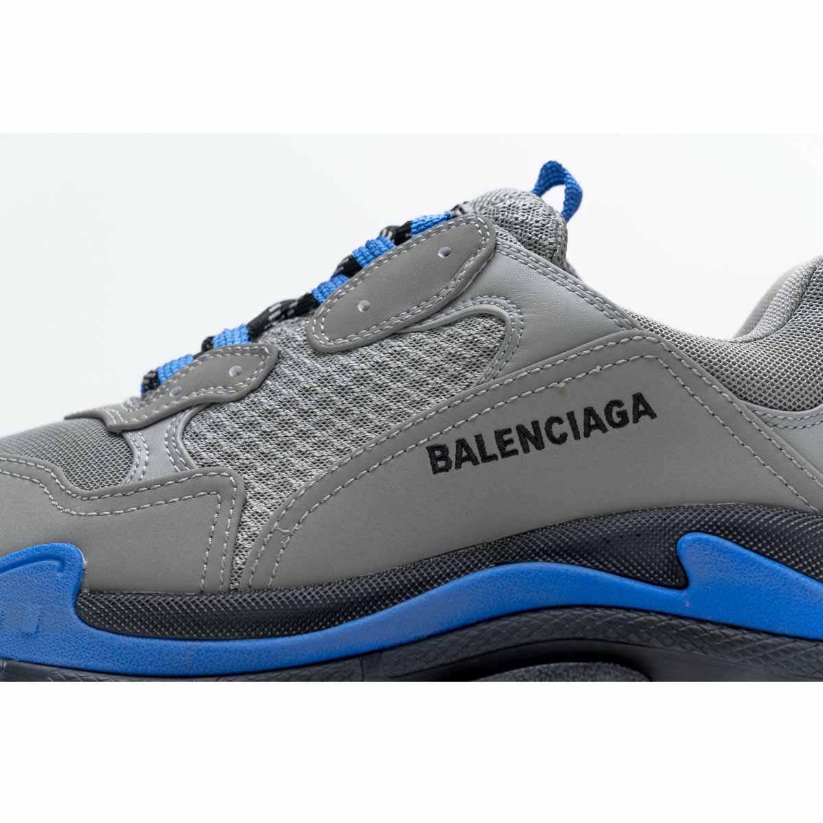 Balenciaga Triple S Sneaker  - DesignerGu