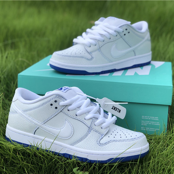 Nike Dunk Low Premium 