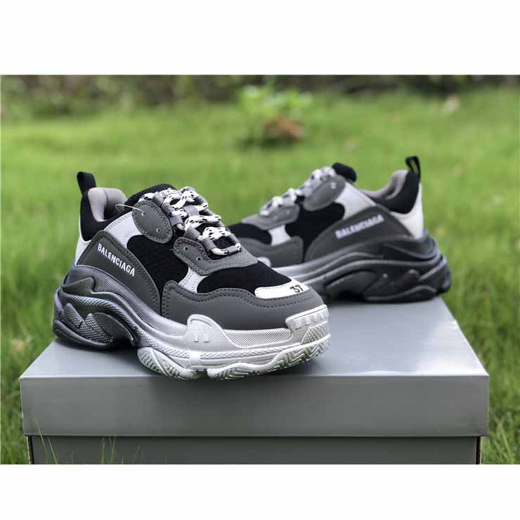 Balenciaga Triple S Sneaker  - DesignerGu