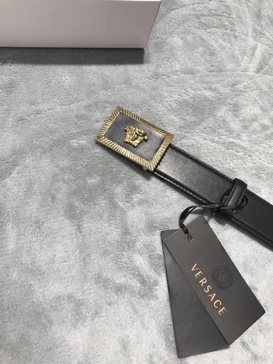 Versace Medusa Head Leather Belt - DesignerGu