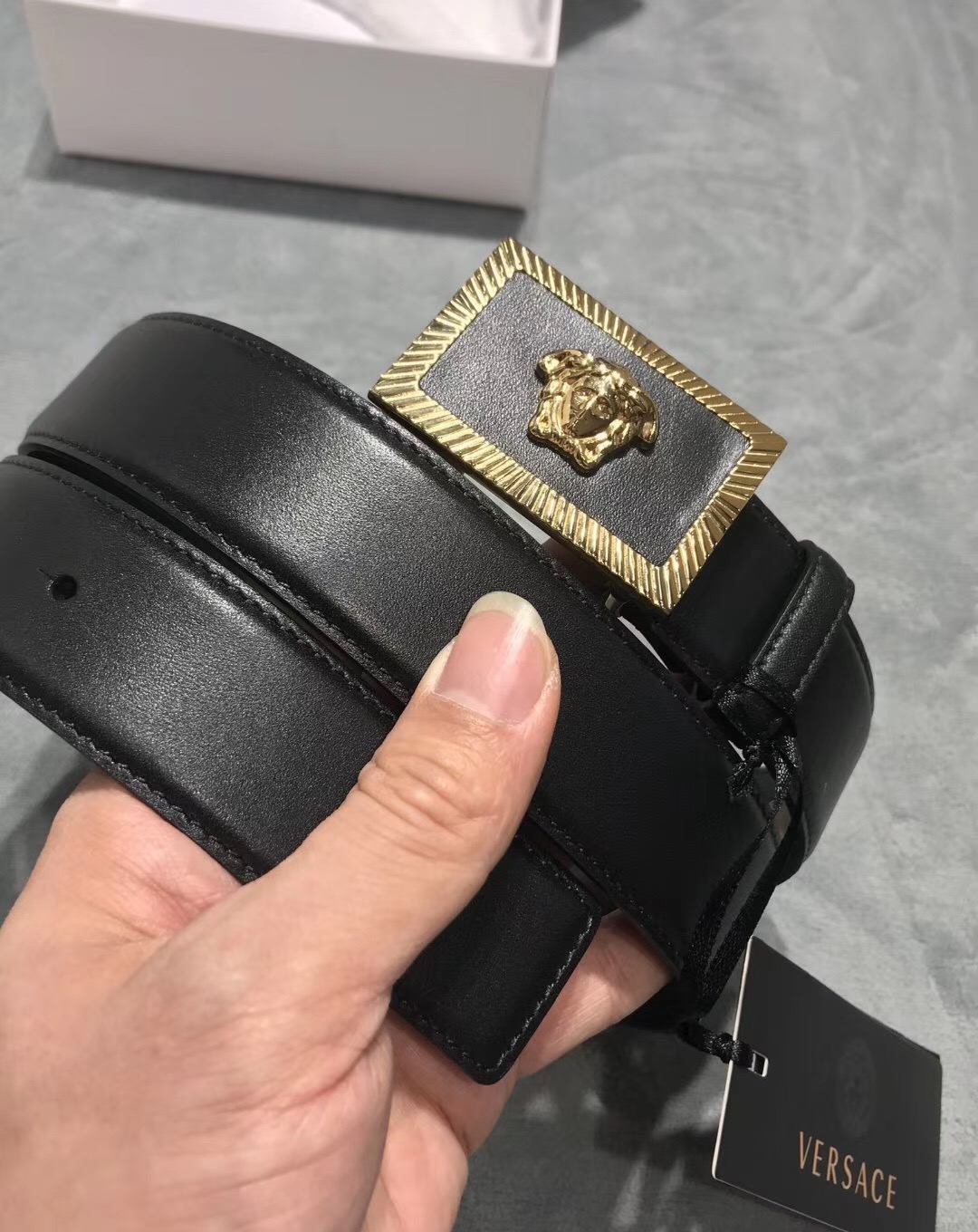 Versace Medusa Head Leather Belt - DesignerGu