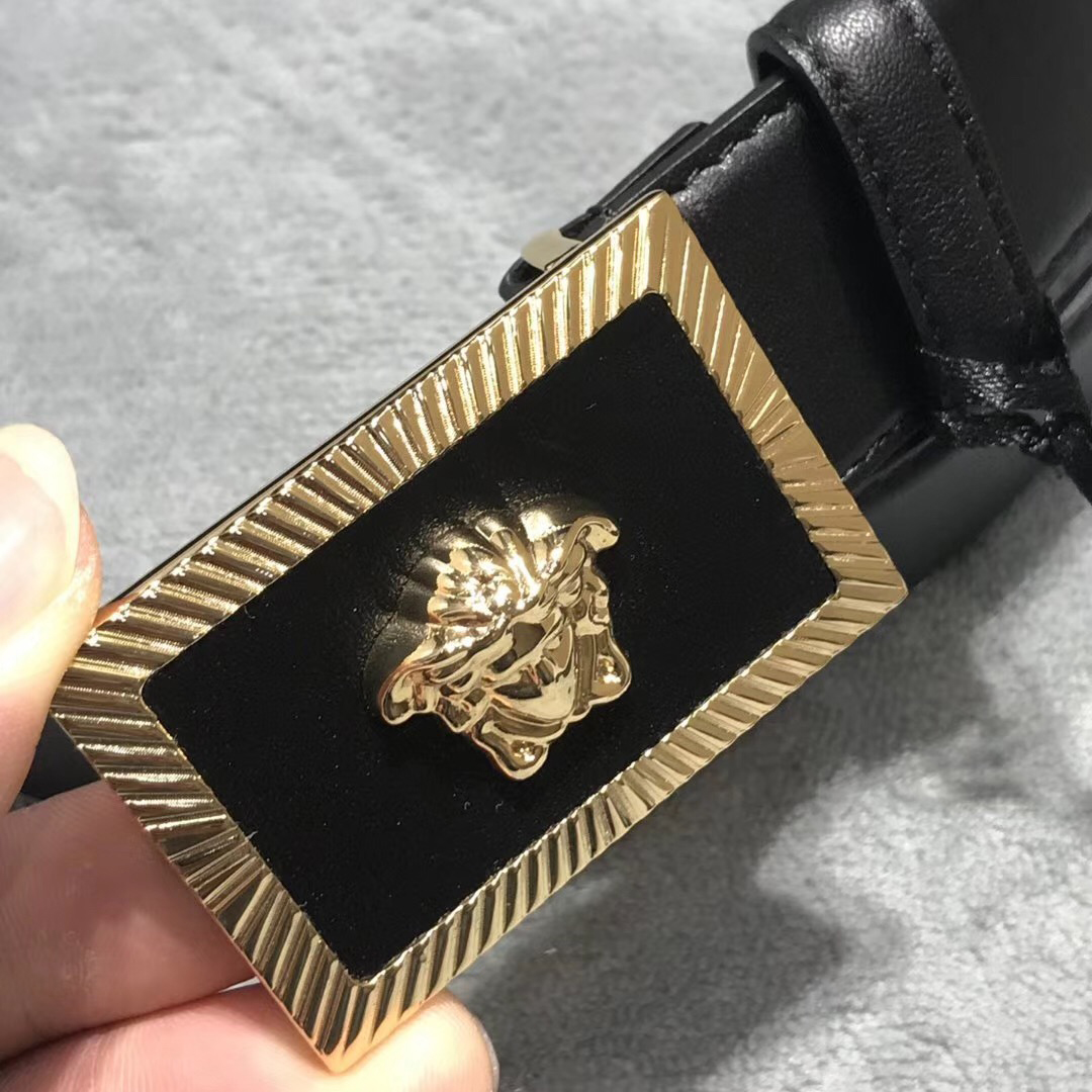 Versace Medusa Head Leather Belt - DesignerGu