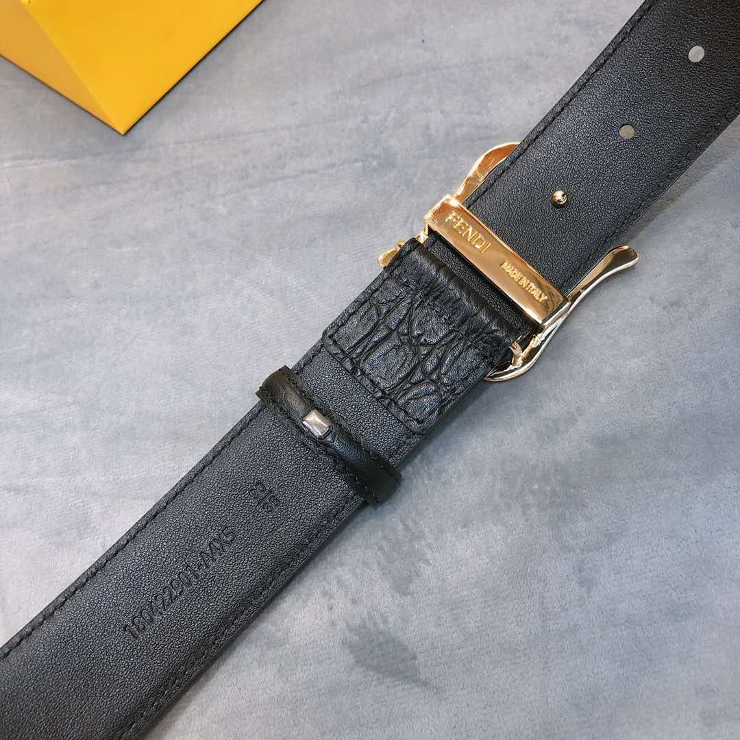 Fendi Leather Belt With FF Buckle - DesignerGu