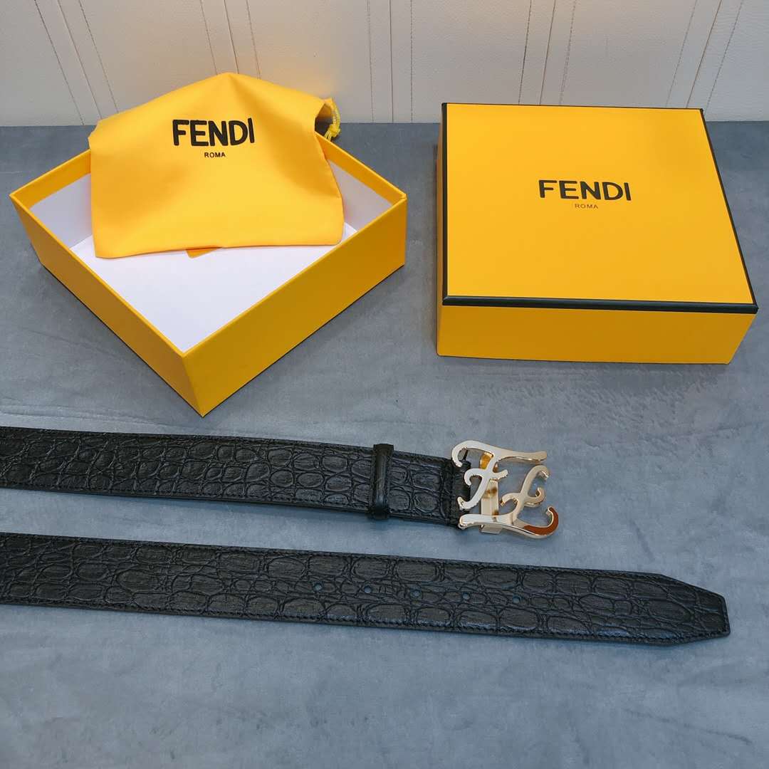 Fendi Leather Belt With FF Buckle - DesignerGu