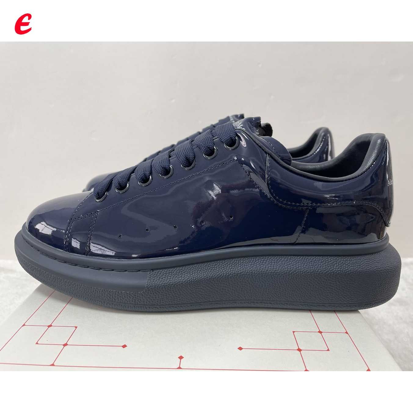 Alexander Mcqueen  Sneakers  - DesignerGu